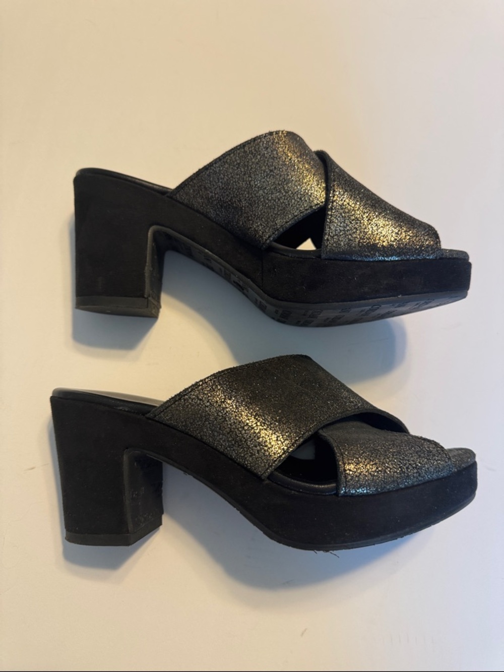 Cordani Metallic Charcoal Crisscross Slide Mules Made in Italy 🇮🇹 - Picture 3 of 5